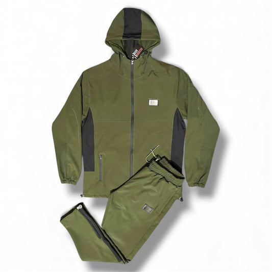 Winter Fleece Lined Tracksuit Green  | Metal Plaque Collection